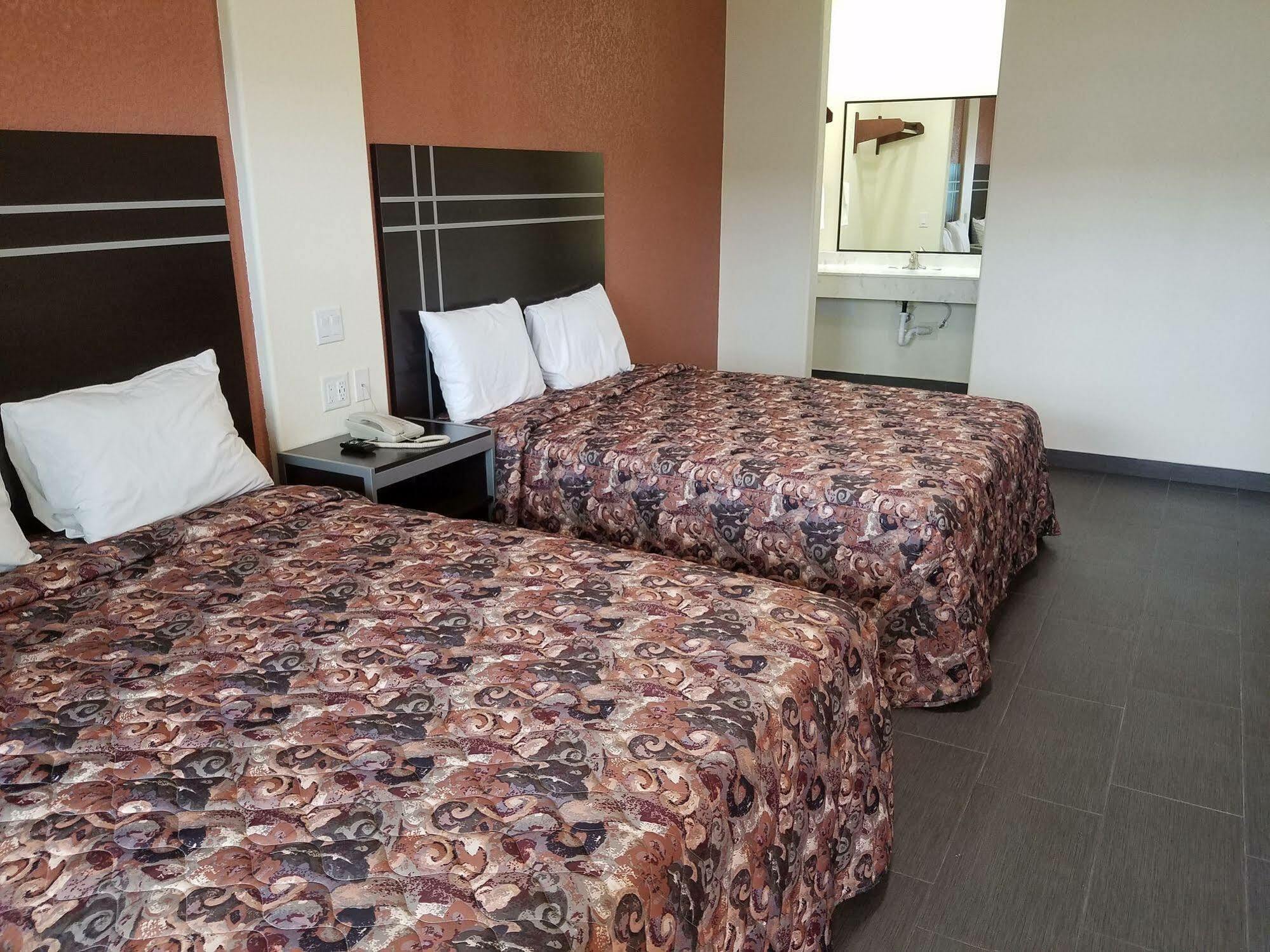 灯塔汽车旅馆 南帕诸岛 外观 照片